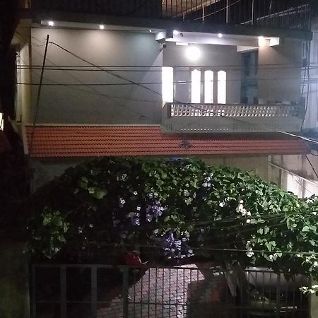 Spice Cottage Homestay Текади Екстериор снимка