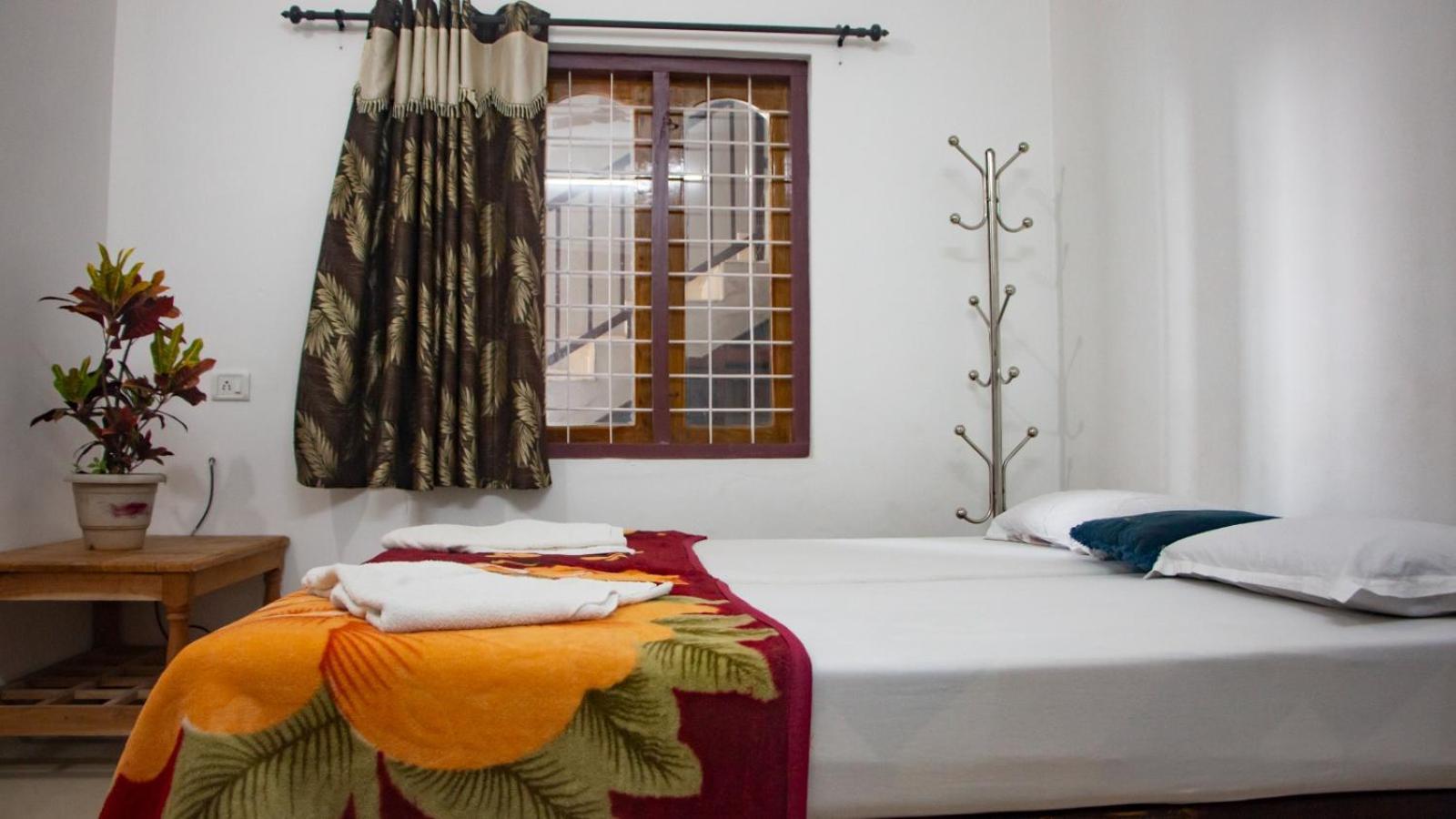 Spice Cottage Homestay Текади Екстериор снимка