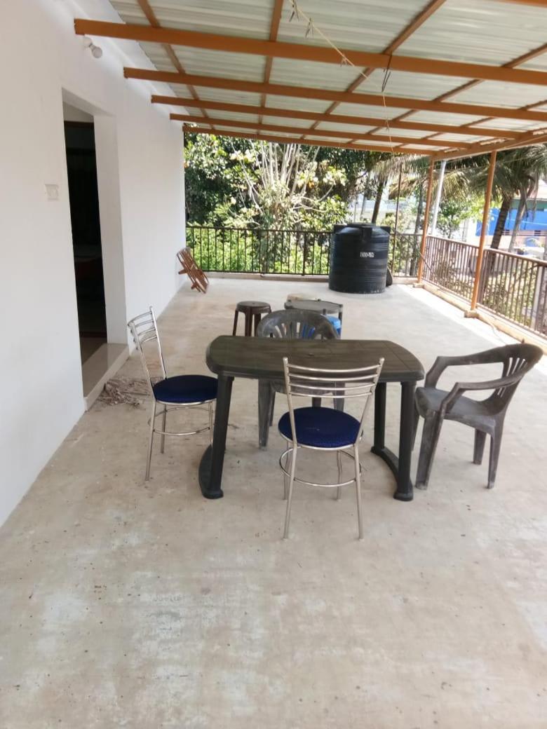 Spice Cottage Homestay Текади Екстериор снимка